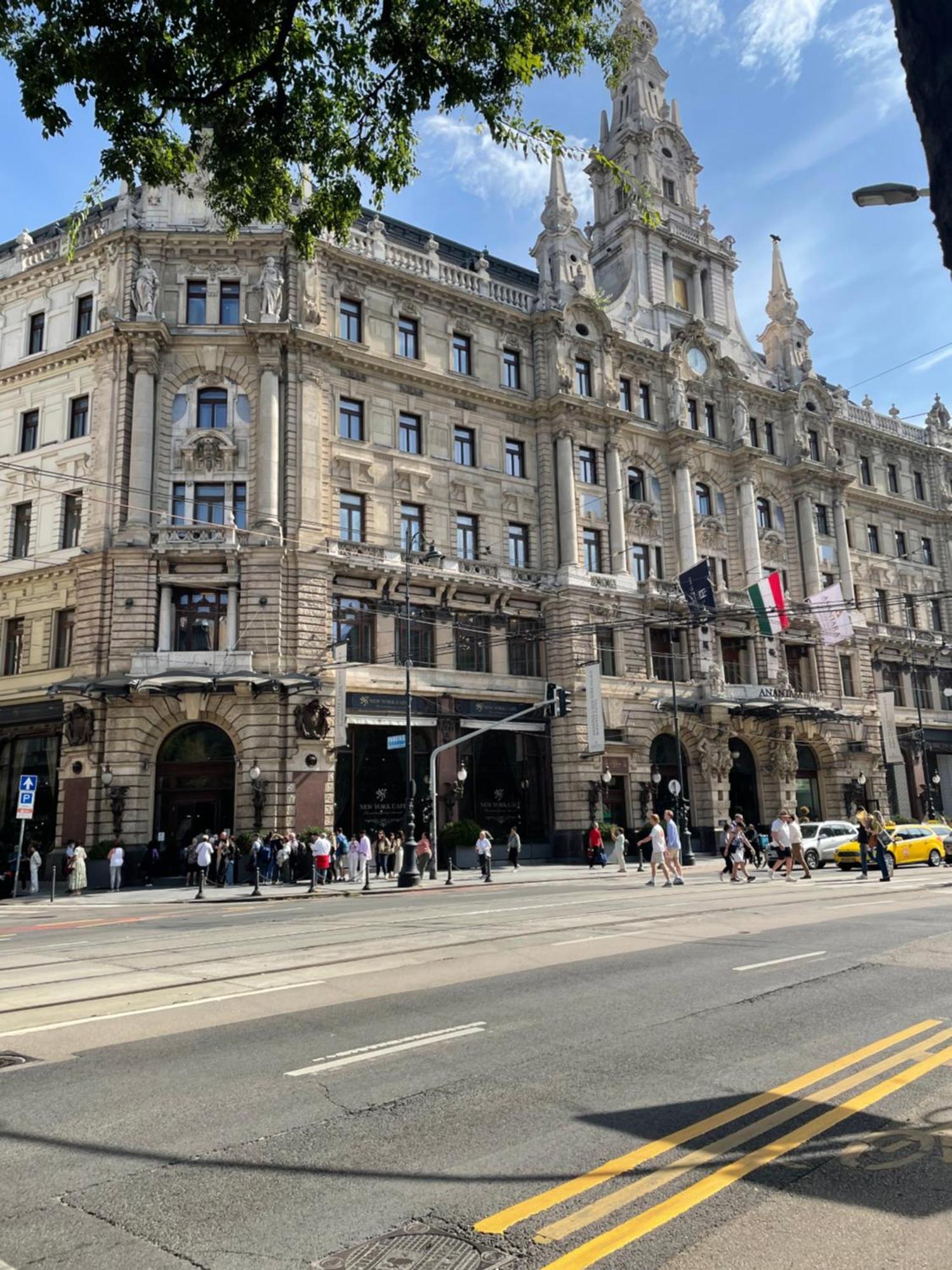 Aradi Rooms With Private Bathroom In The City Centre Будапеща Екстериор снимка